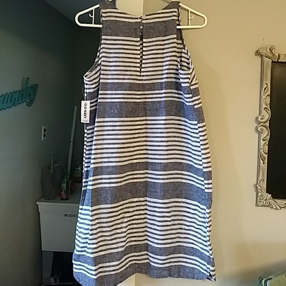 Sundress - Picture 2 of 3
